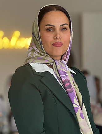 maryam-mandegar-dermaplane-expert